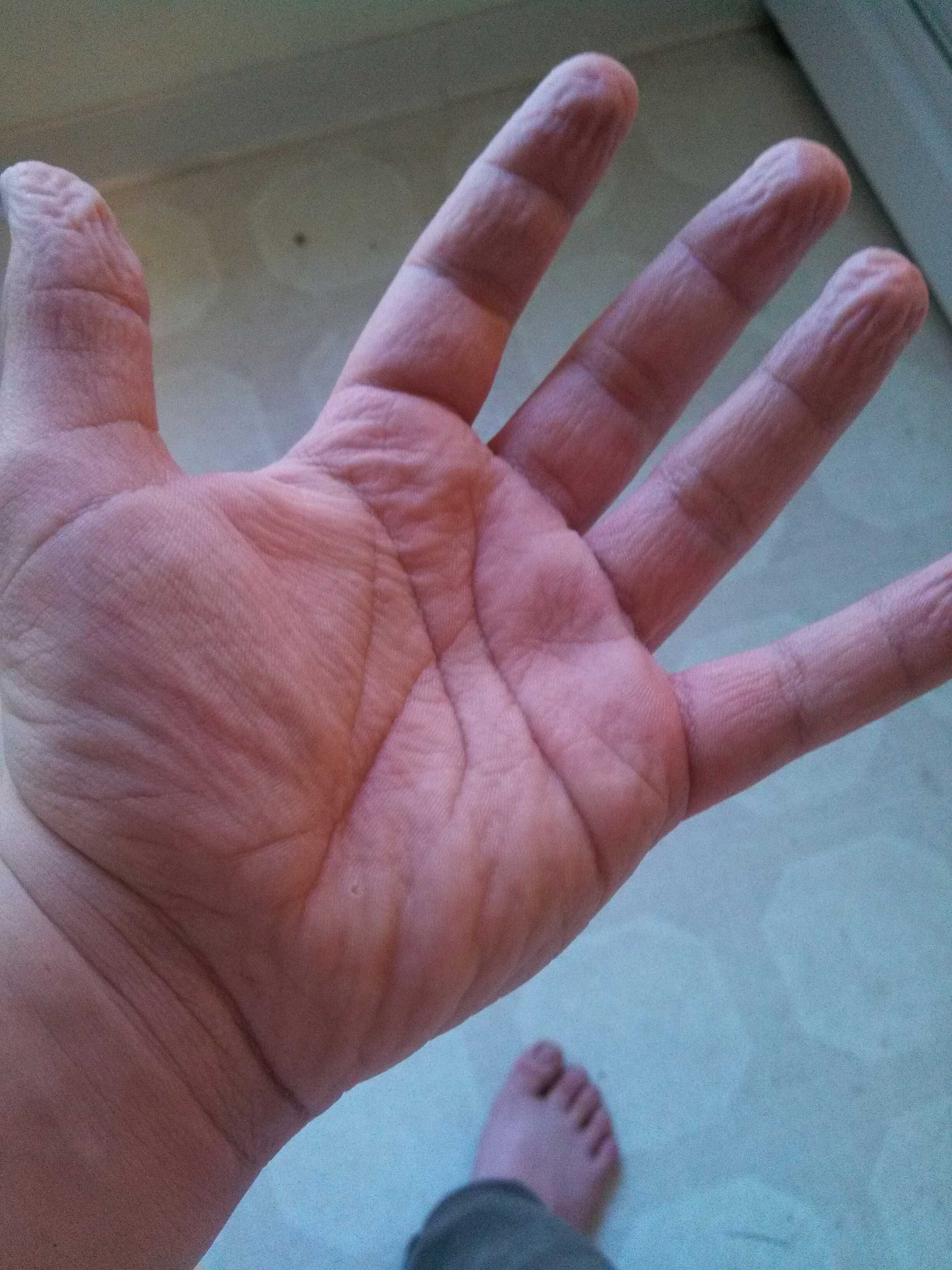 Why I hate washing dishes. Scrolller