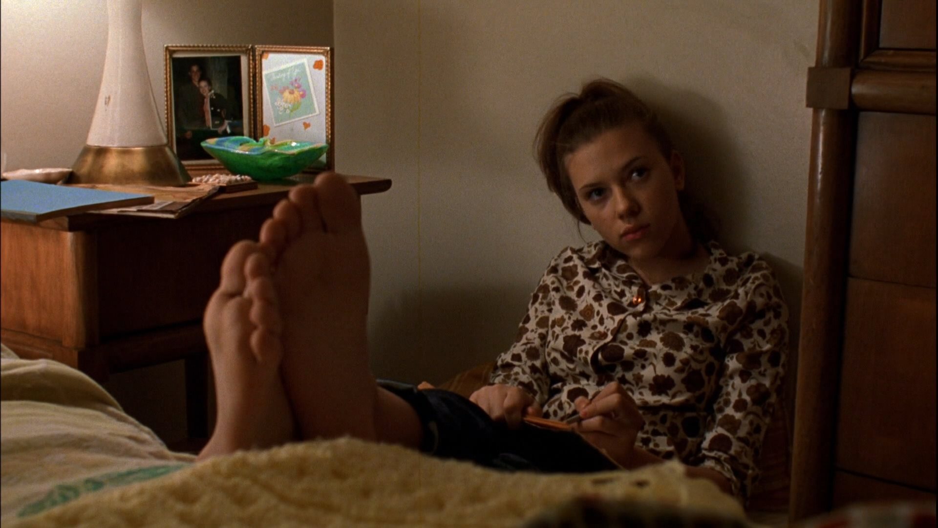 Young Scarlett Johansson Scrolller