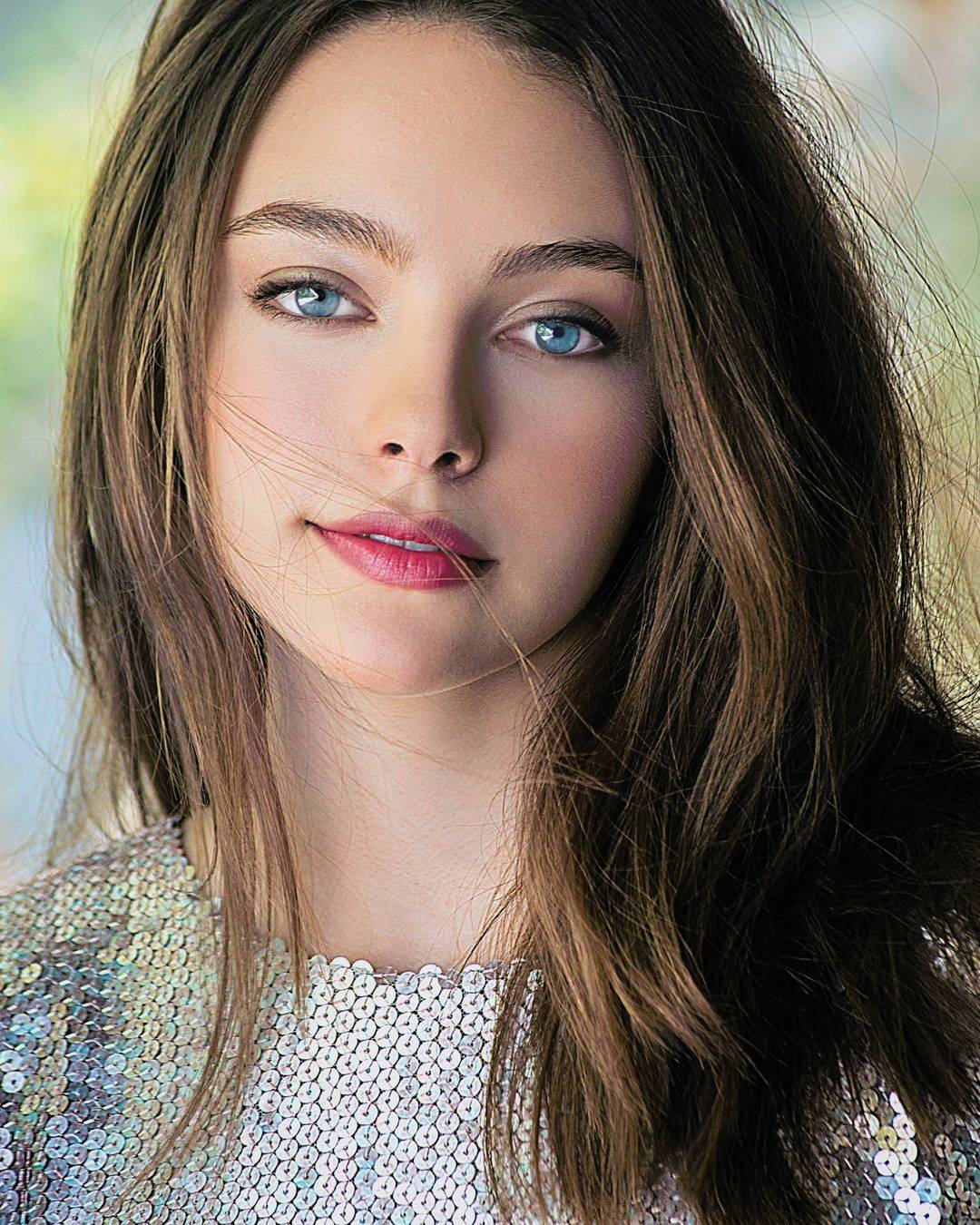 Angel eyes Scrolller