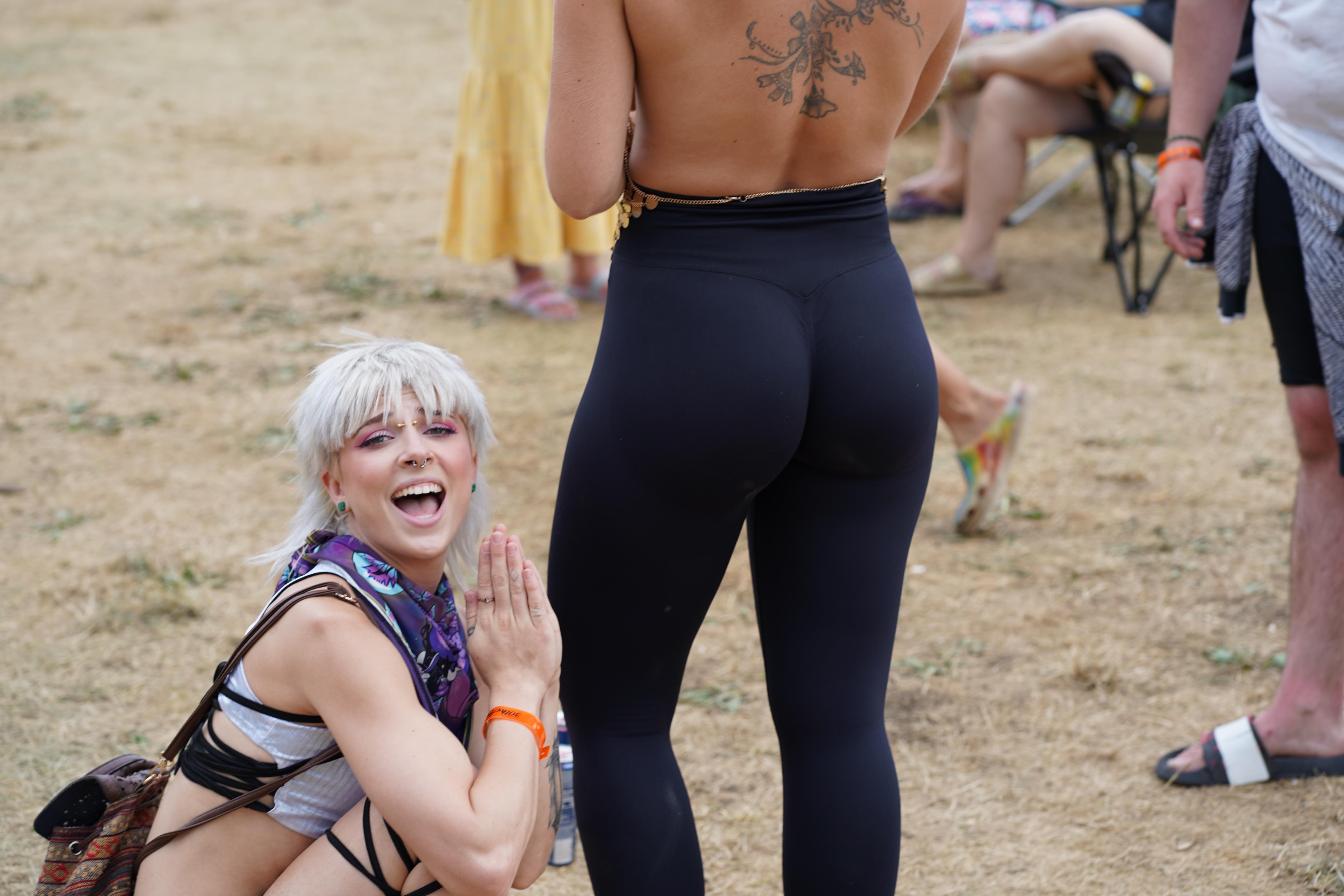 Slideshow baddie.bum onlyfans.