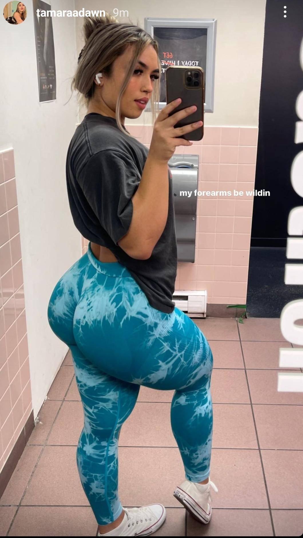 Bubble Butt Scrolller Ikumen