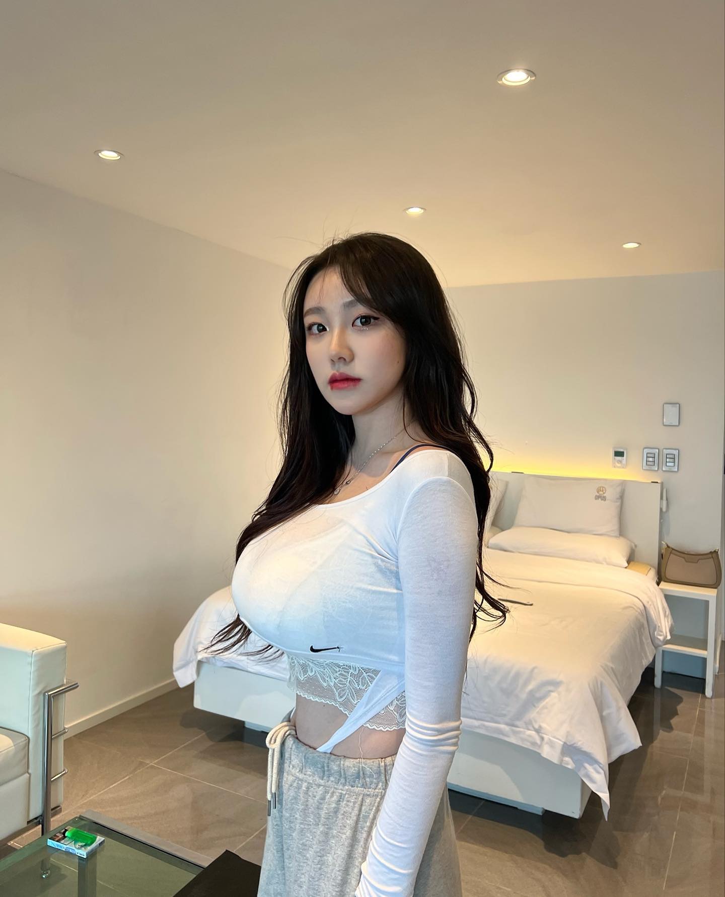 Busty korean girl Scrolller