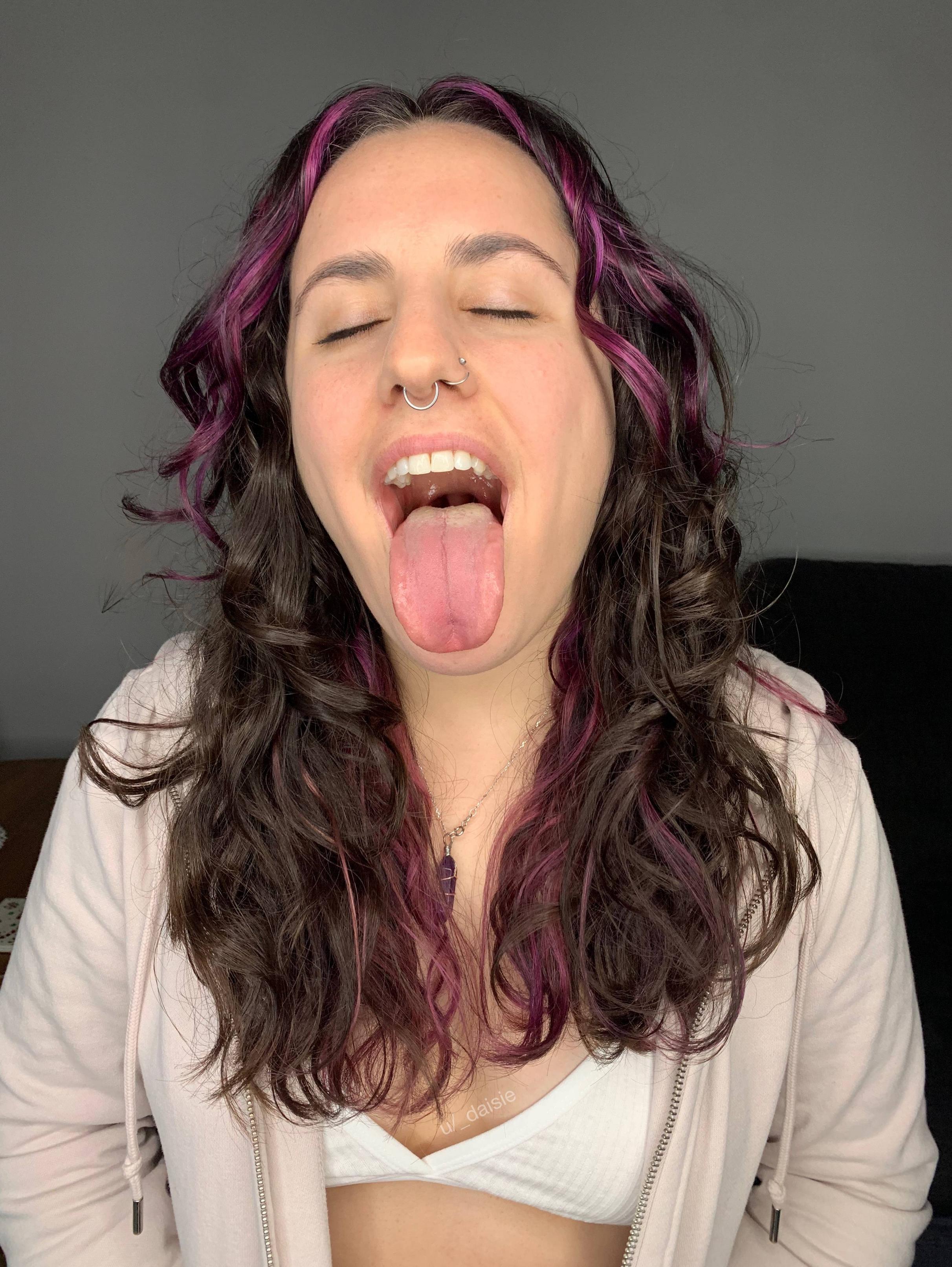 Can I Give You A Countdown To Cum In My Mouth Scrolller can-i-give-you-a-countdown-to-cum-in-my-mouth-scrolller