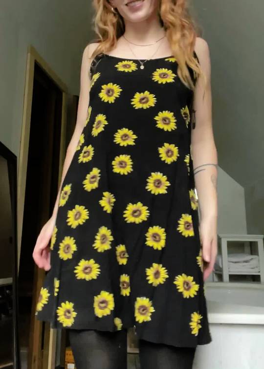 Carpet 🤝 drapes Scrolller