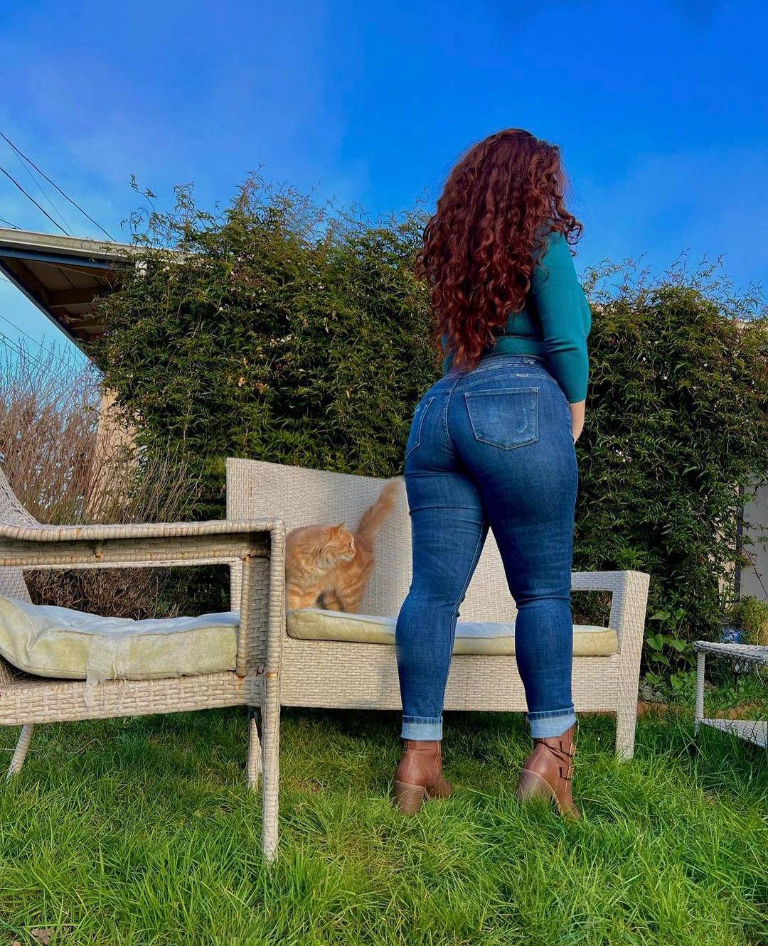 Cayenna Wiley | Scrolller