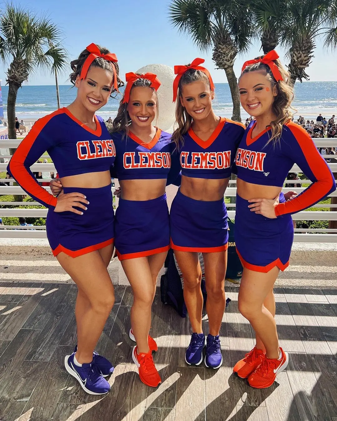 Cheer girls | Scrolller