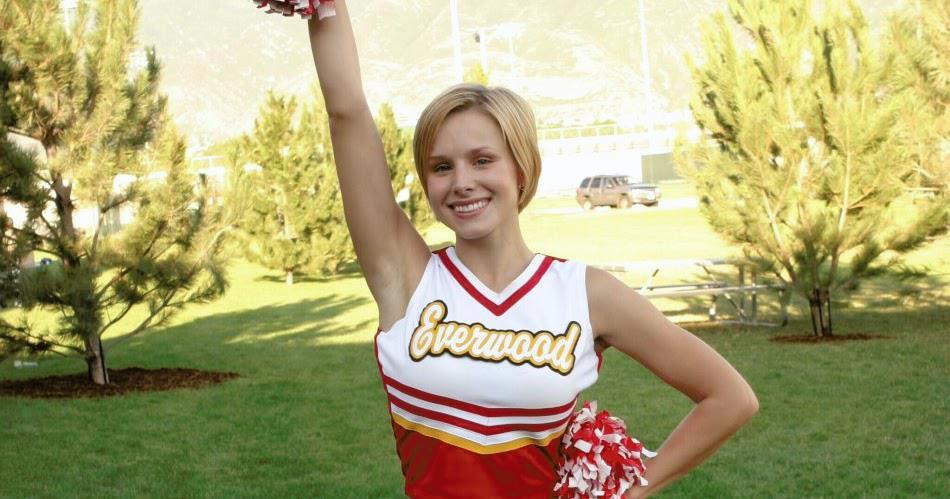 Cheerleader Kristen | Scrolller