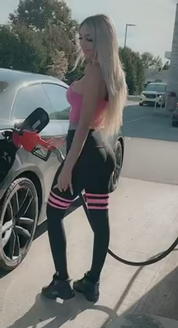 Elypeachie (@elypeachiex) | Scrolller