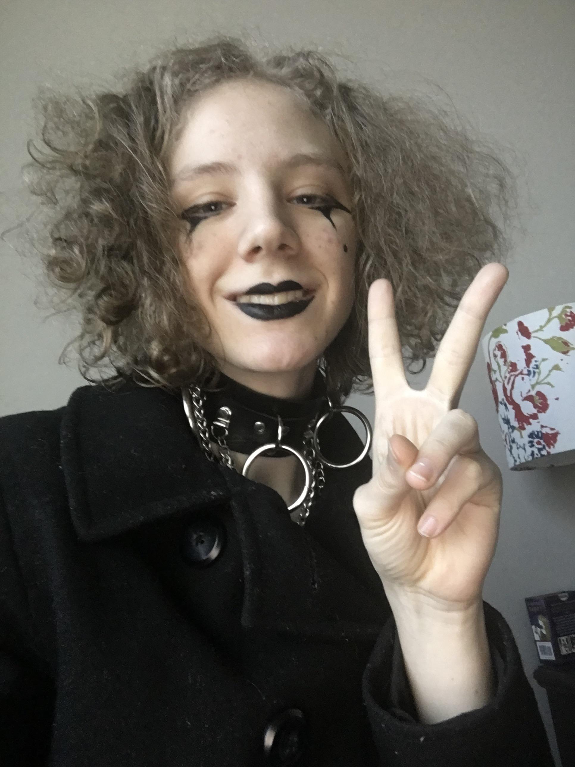 Feeling confident— what do you think (pronouns: ay/am/air/airs/airself