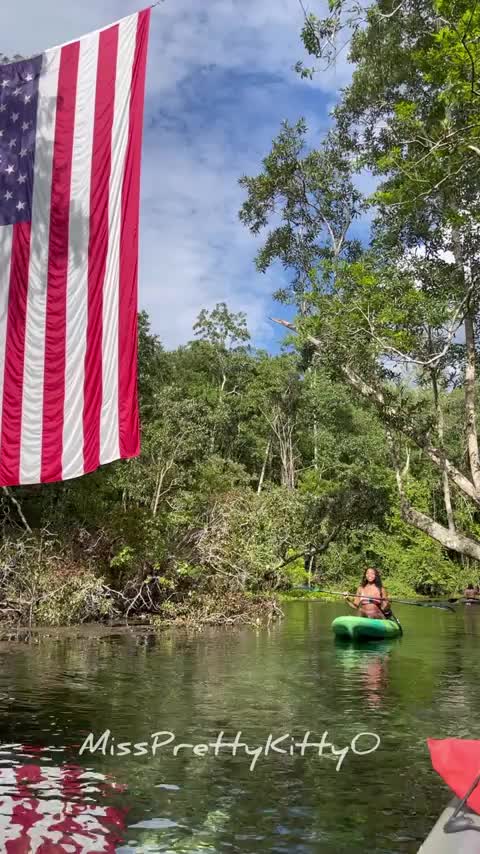 Flashing My Boobs Like A True Floridian 😝 Scrolller