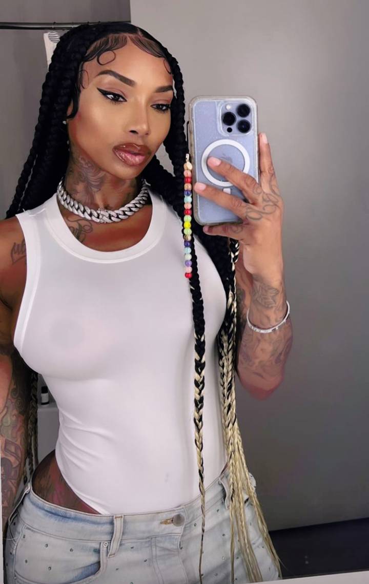 flyyytattedsky 🥵🥵🥵 Scrolller