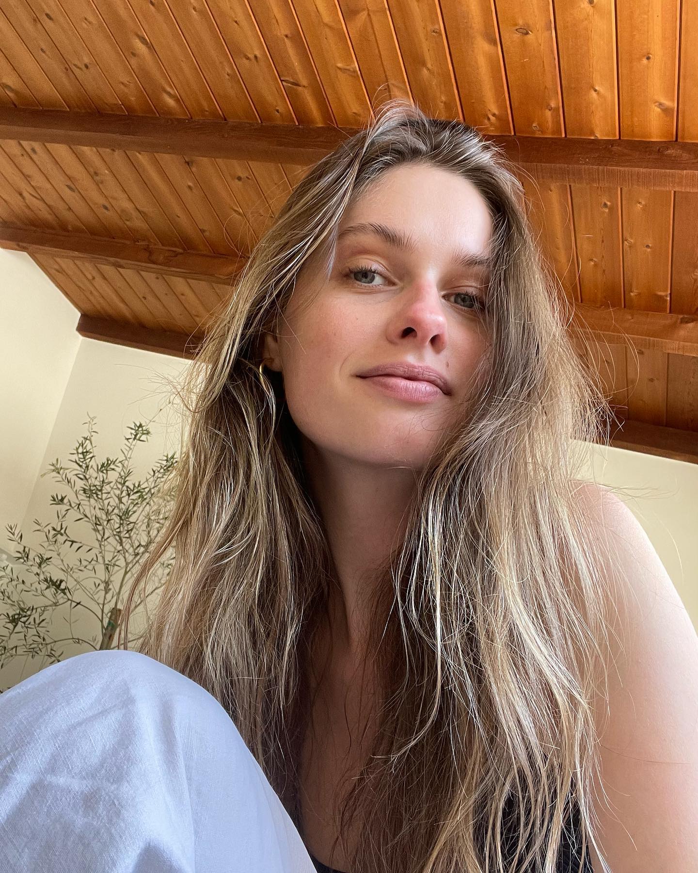 Gabrielle Genevieve Haugh Scrolller