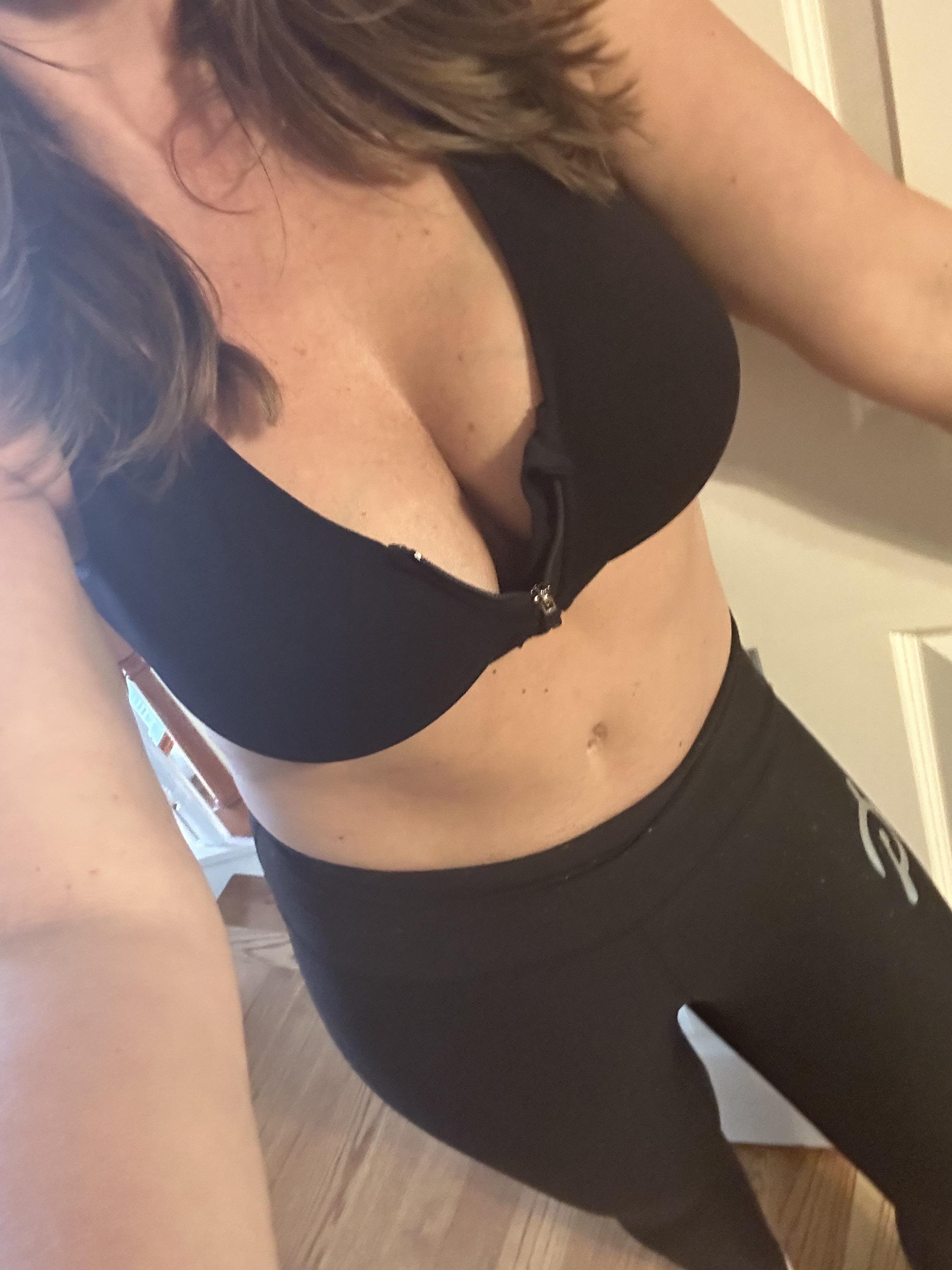 Good Morning From Your Favorite Hot Mom Scrolller