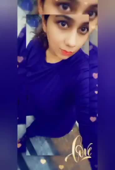 Horny Paki Bhabhi Latest Viral Video Recording Herself Stripping