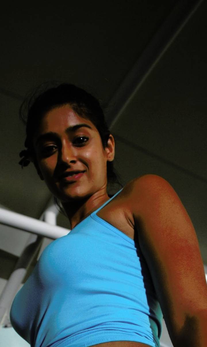 ili riding POV Cowgirl Scrolller