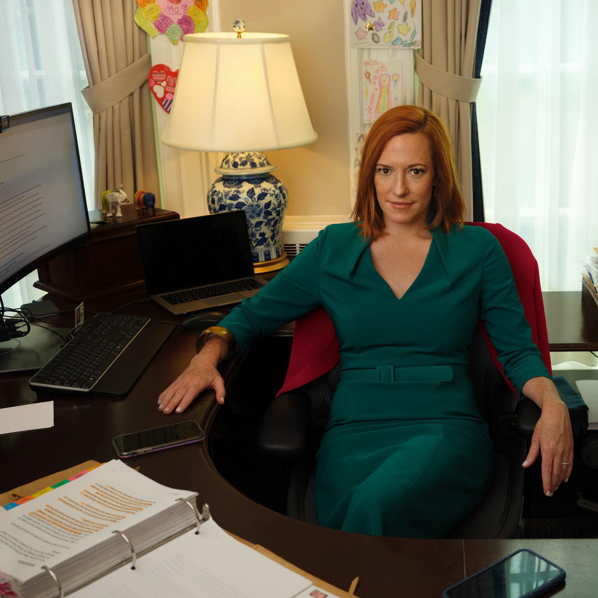 Jennifer Psaki Cleavage