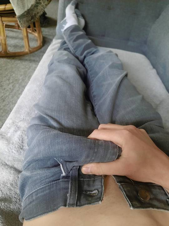 [Image: just-wanting-to-show-off-my-bulge-by-a-s...40x720.jpg]