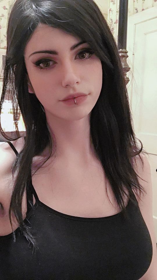 Транссексуал калиндра чан. Калиндра чан 2020. Калиндра чан трап. Калиндра чан 2021. Калиндра трап 2020.