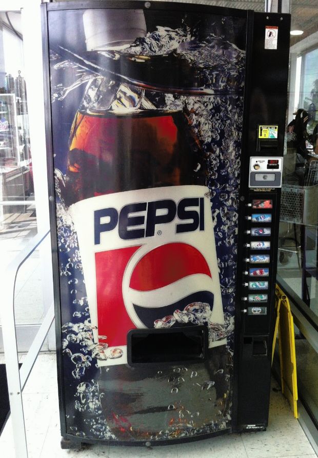 Late 90's early 2000's Pepsi vending machines 1999 Scrolller