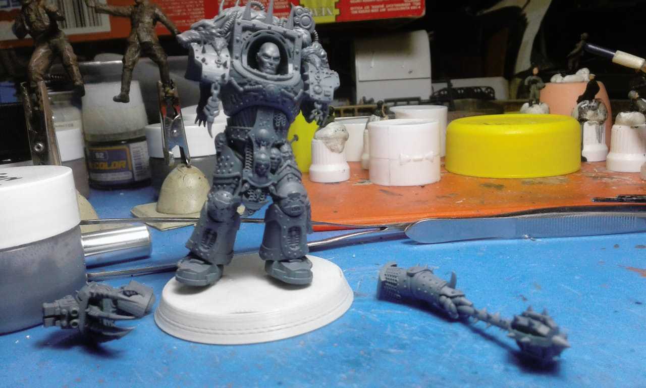 low effort recreation of abaddon the armless with horus lupercal ...