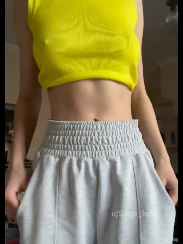 My petite body can still handle a titty [drop] Scrolller