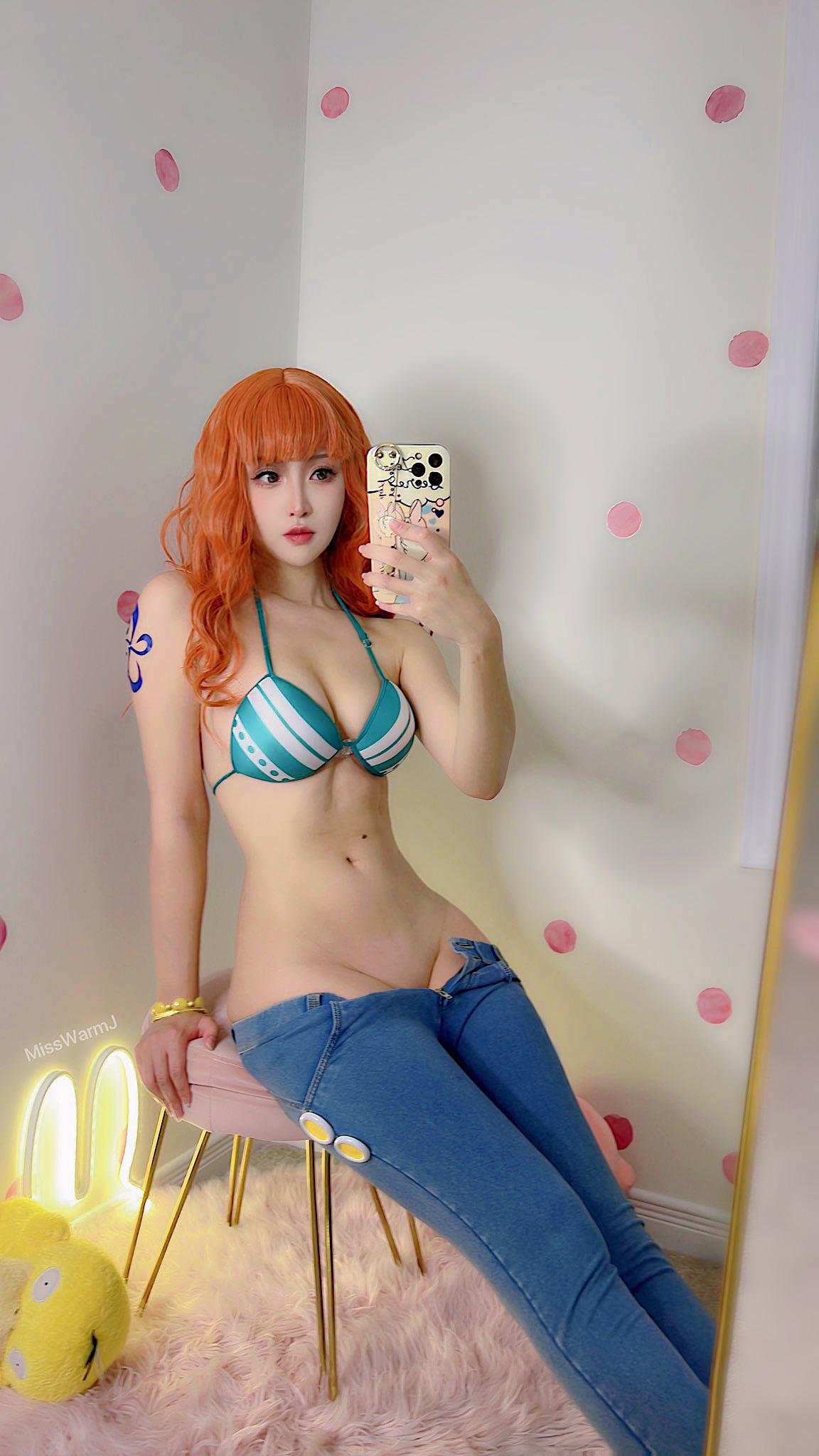 nami-cosplay