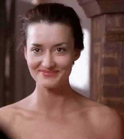 Natascha McElhone | Scrolller