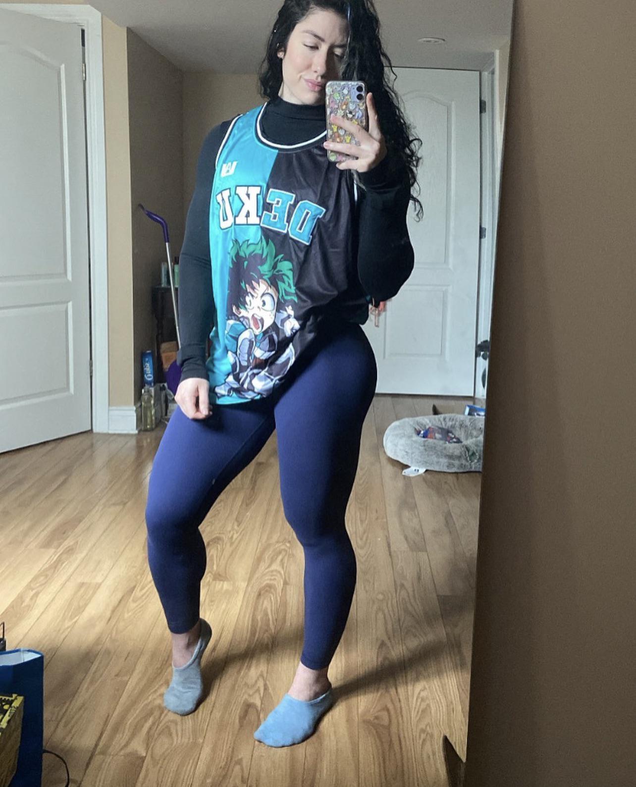 Natasha Aughey Scrolller