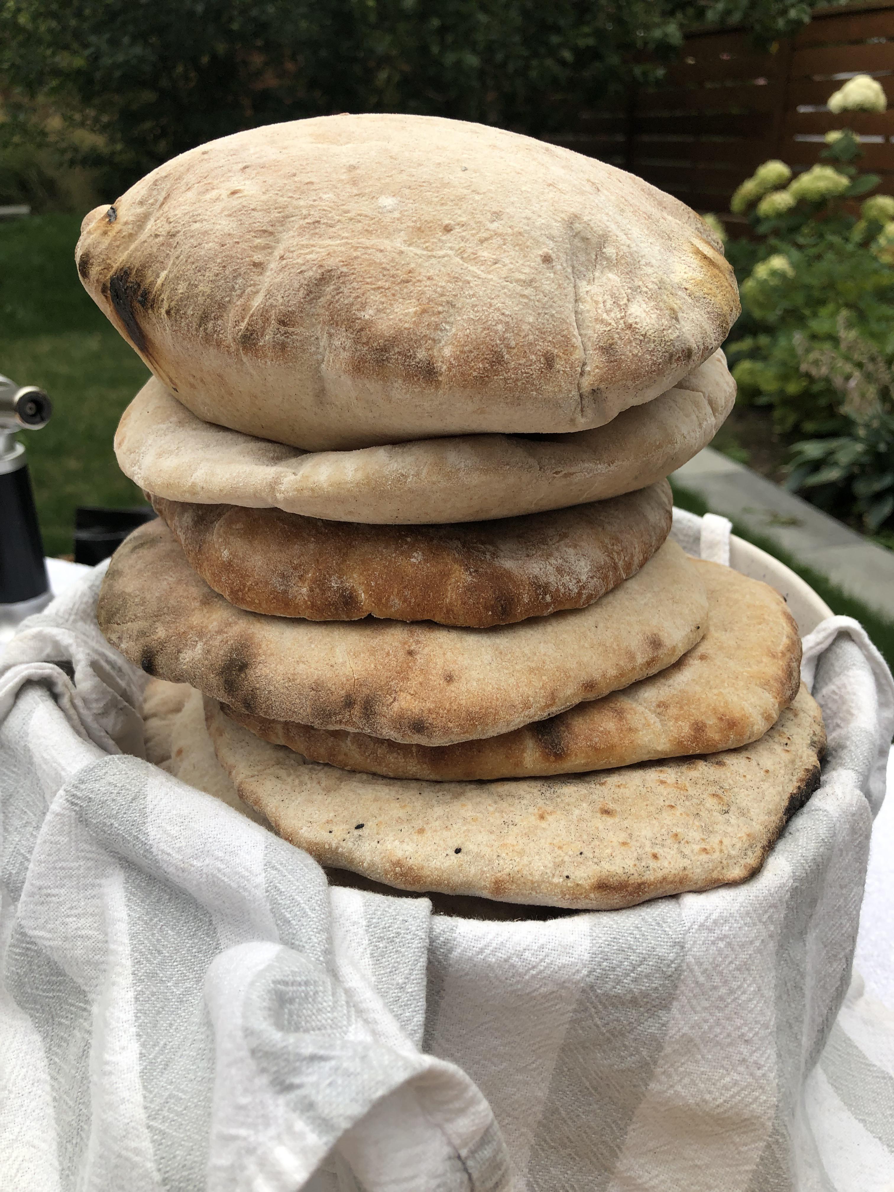 Pita from “The Palestinian Table” baked in Ooni Karu 12 with Cherry/Hickory 🤌🏻 Scrolller