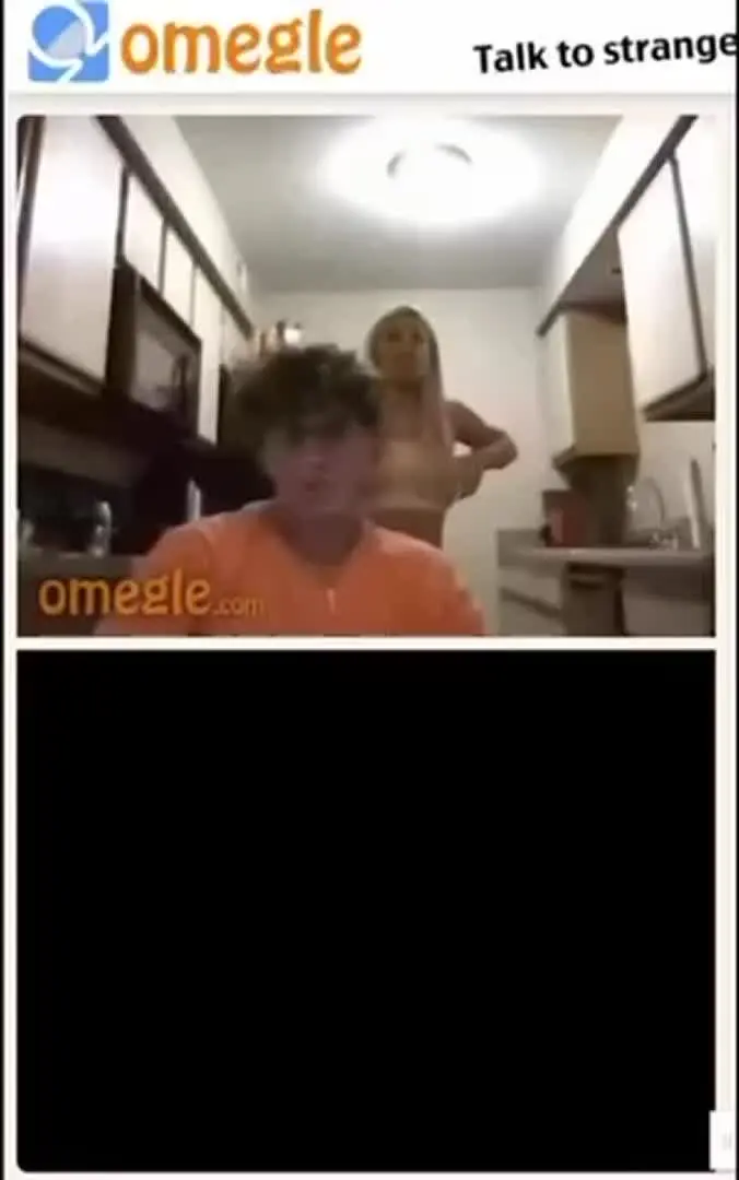 Saw that a girl I know was on omegle with her boyfriend and actually got them😂