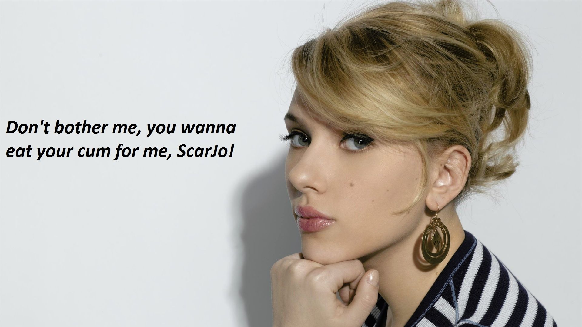 Scarlett Johansson CEI | Scrolller