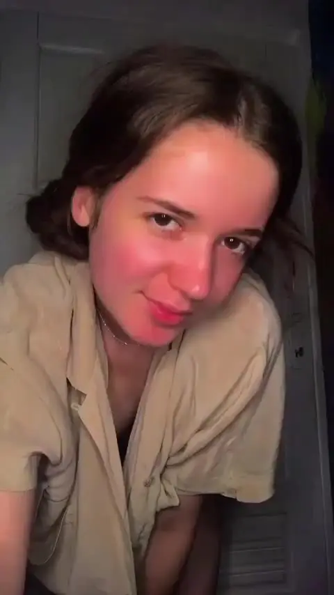 Someone called me Butterface, so do you prefer my butt or face