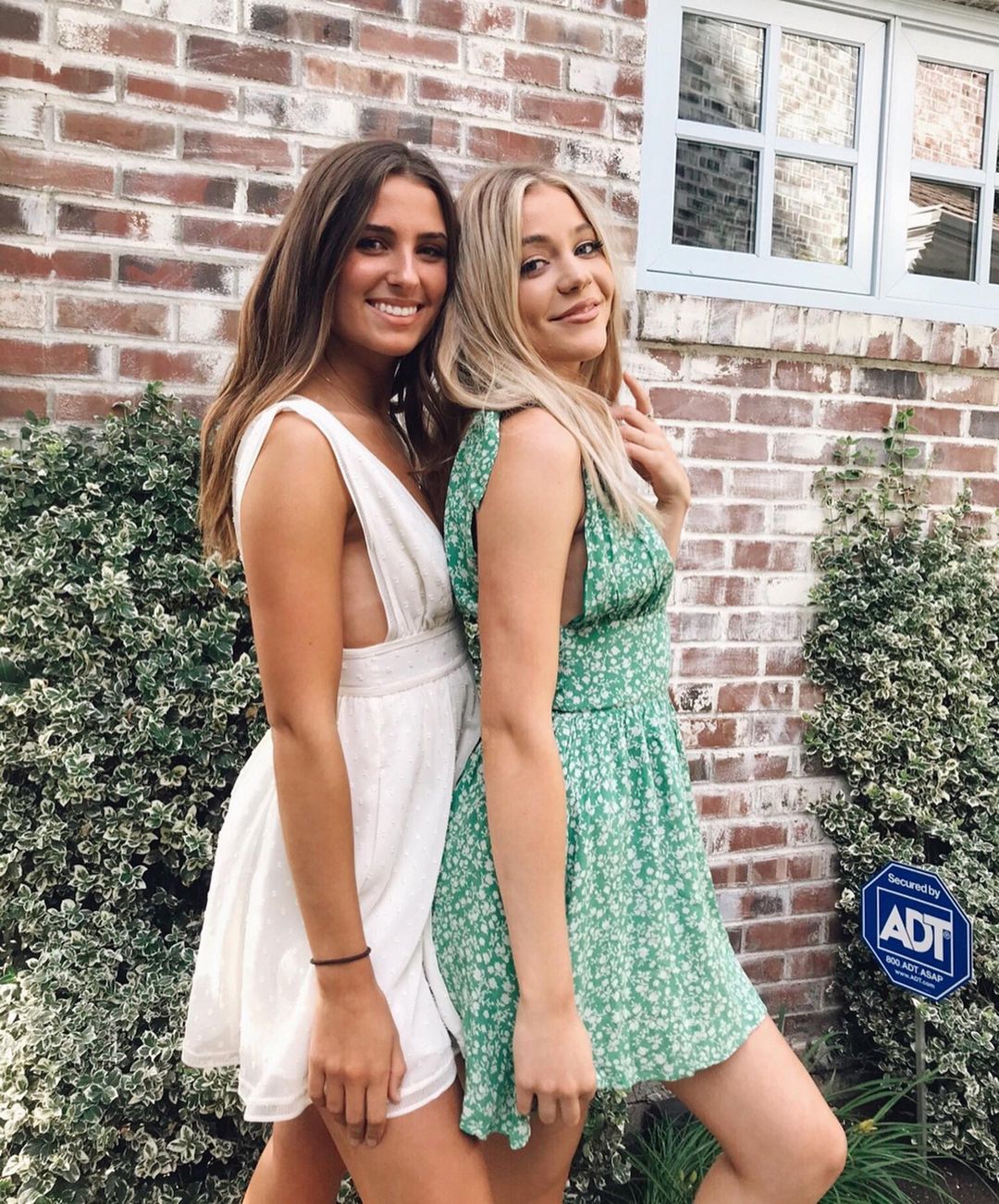 Summer Dresses - Left Or Right? | Scrolller