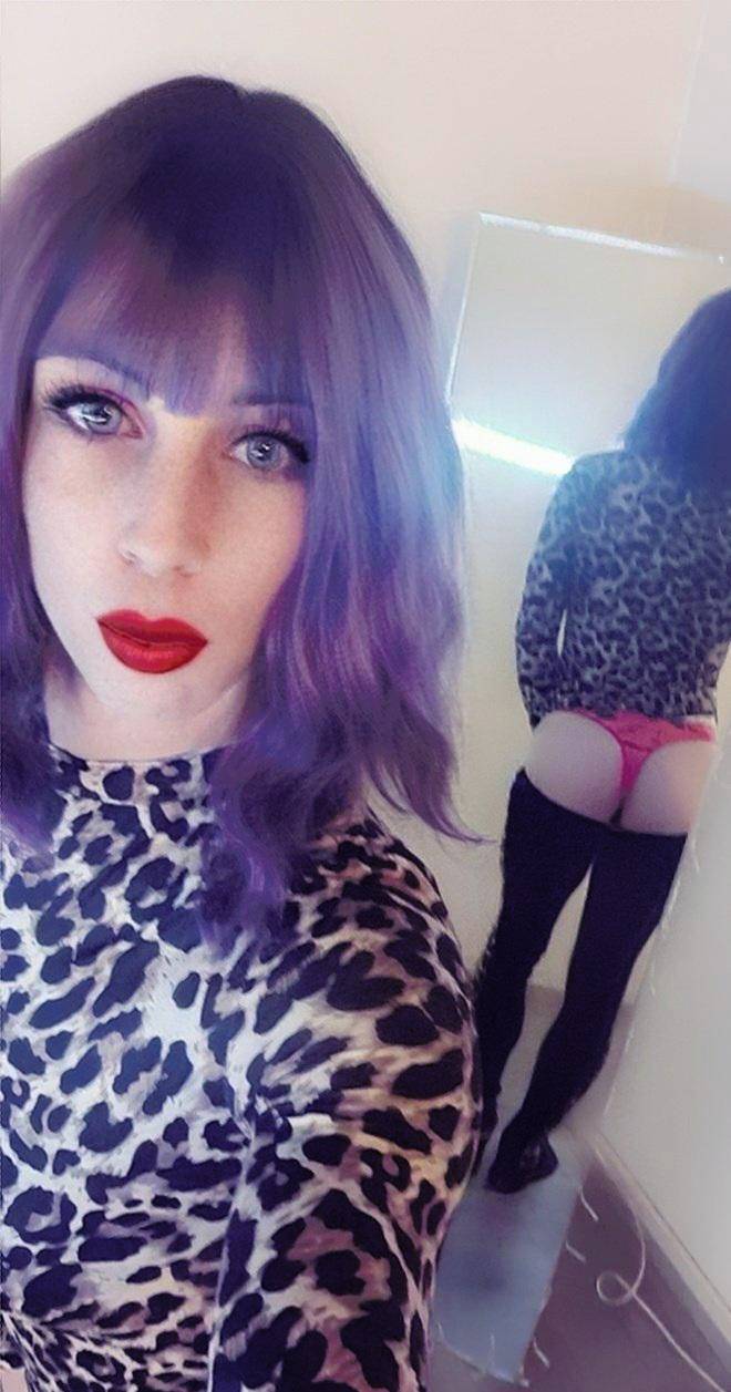 Tell me what you like 🤭🙈 Scrolller