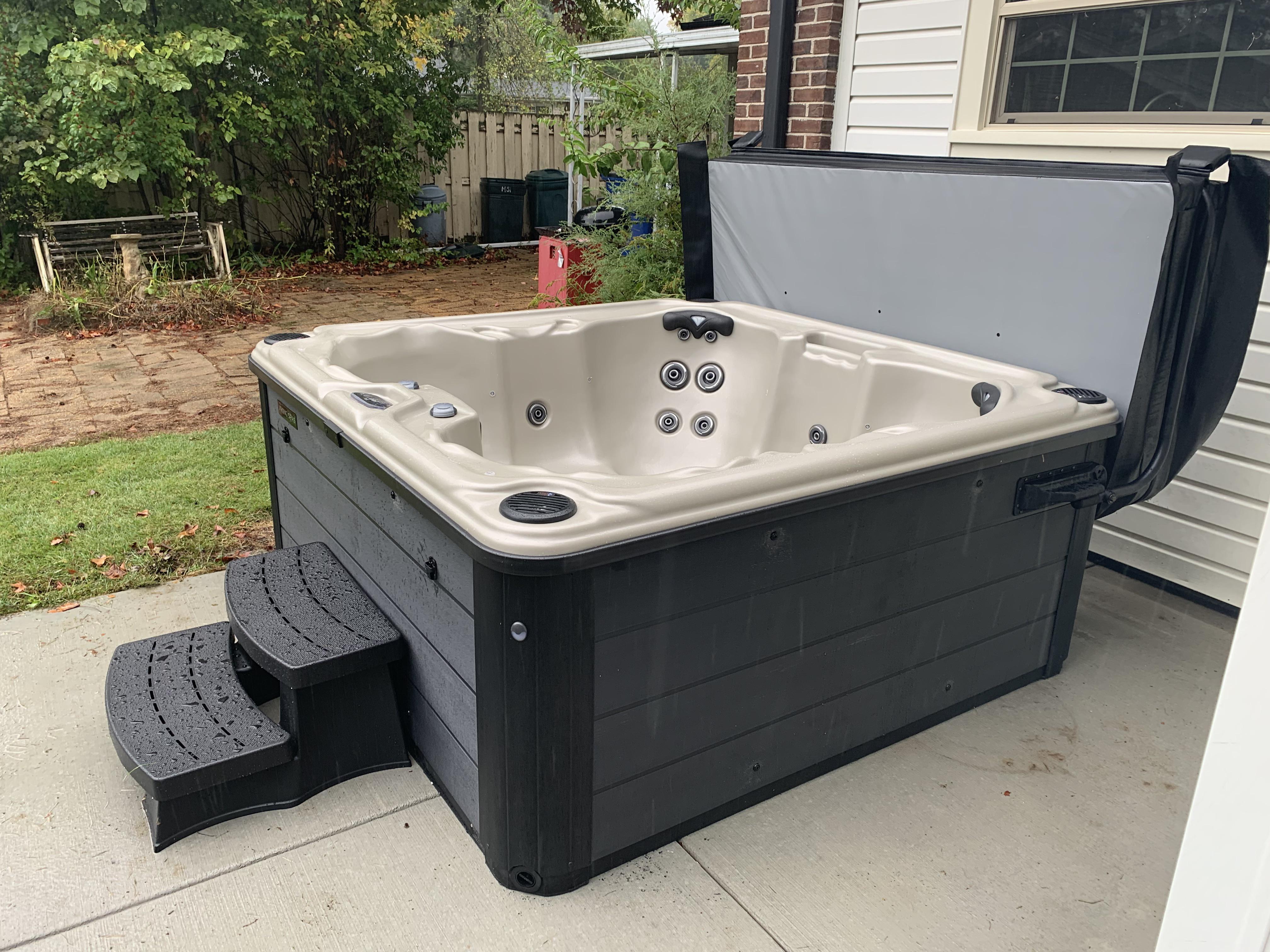 The hot tub fairy dropped off a tub yesterday! I must have been a good ...