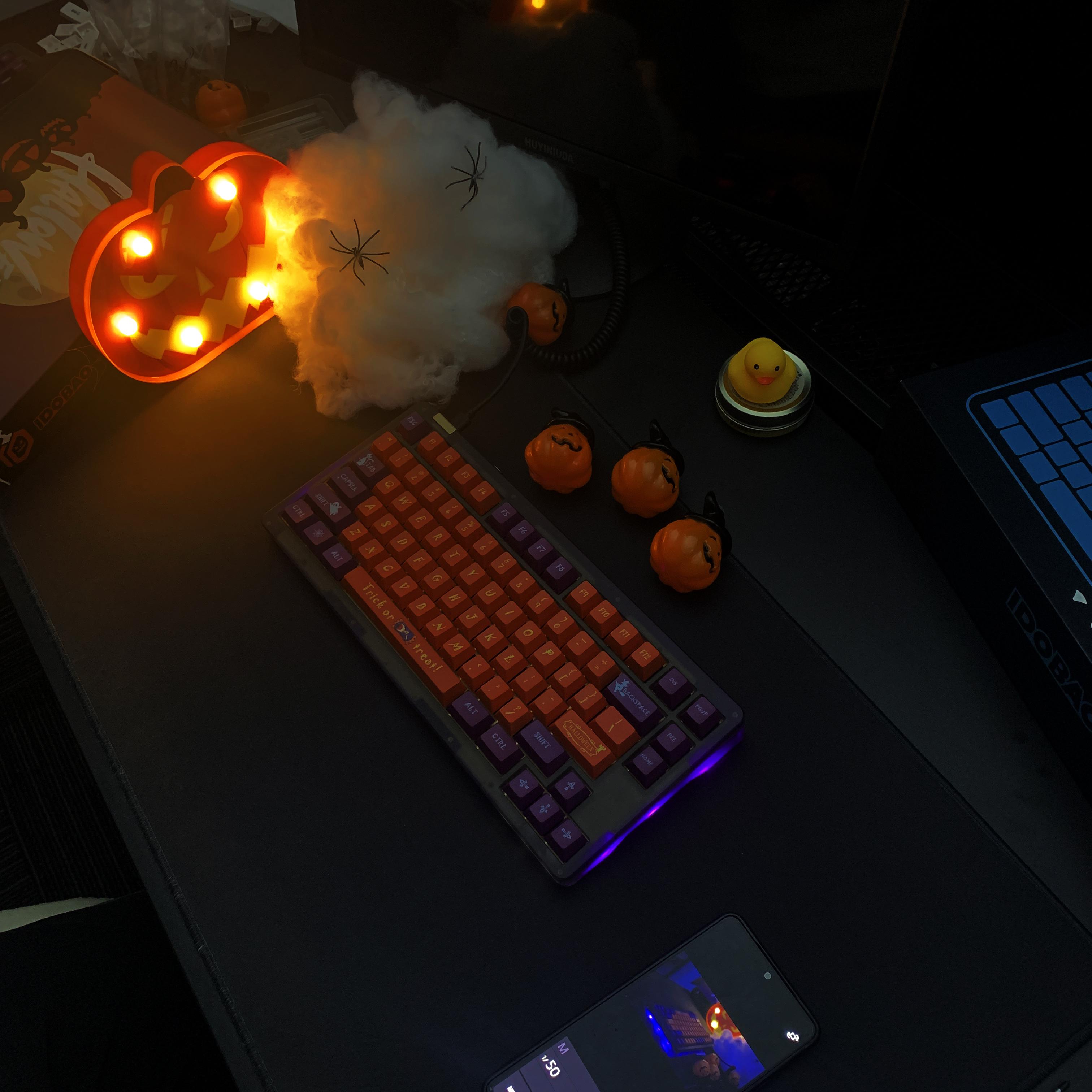 "trick or trict" Scrolller(03)