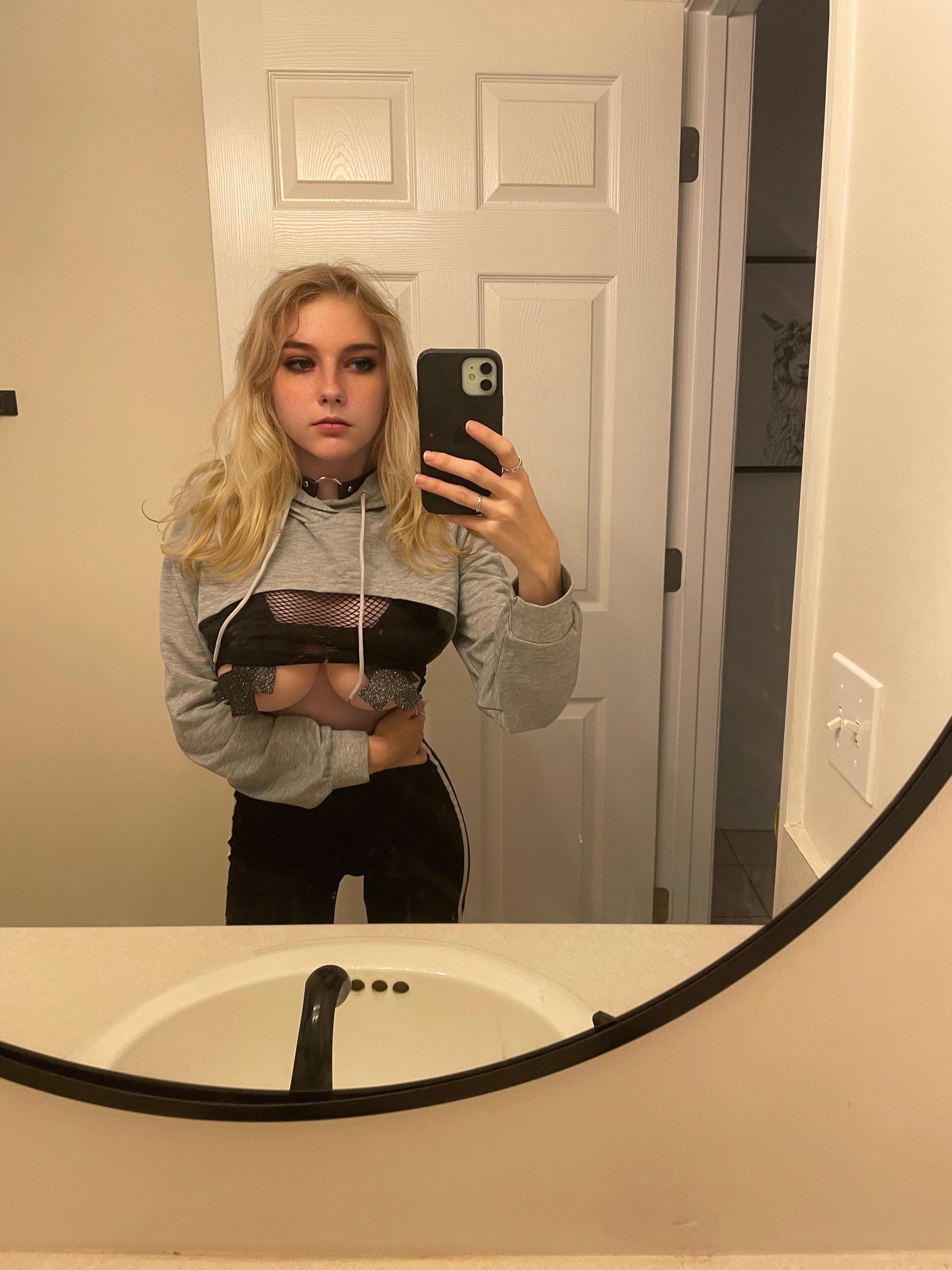 Am I ur type? | Scrolller