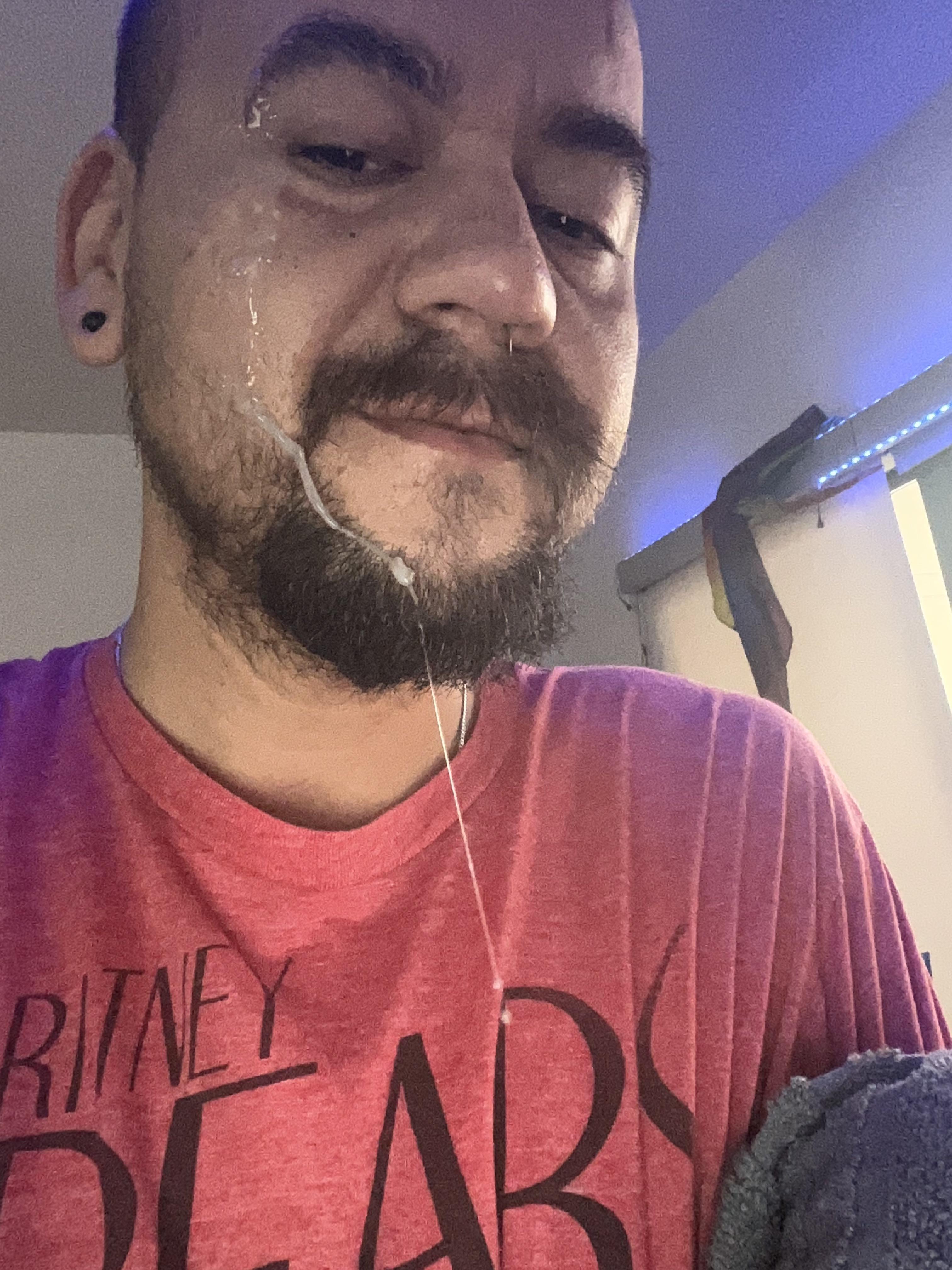 Woke up to the Husband jacking off and I had enough time to lick his