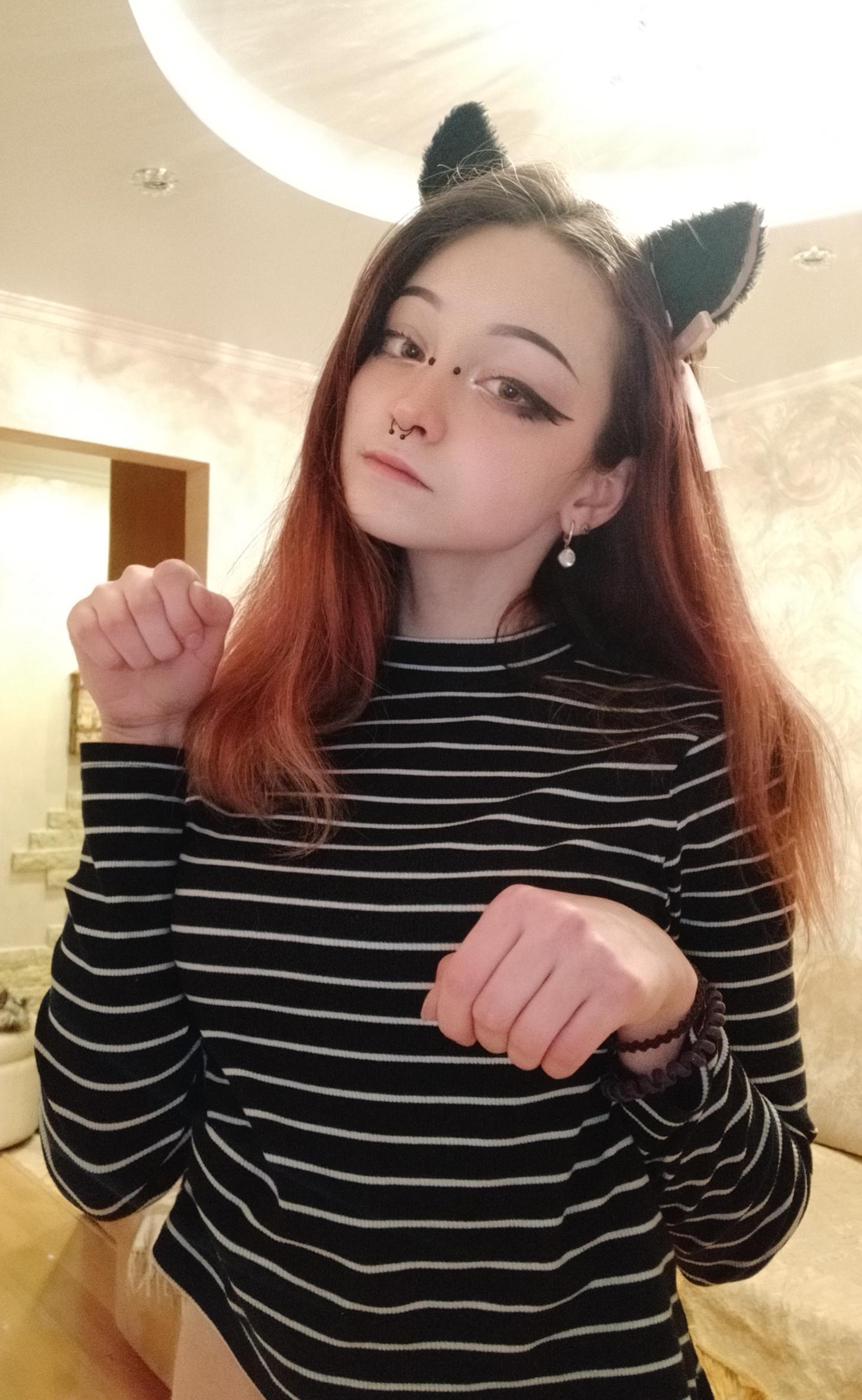 Phd Dropout Zara Dar Embraces Onlyfans Full Time - aup0p0r