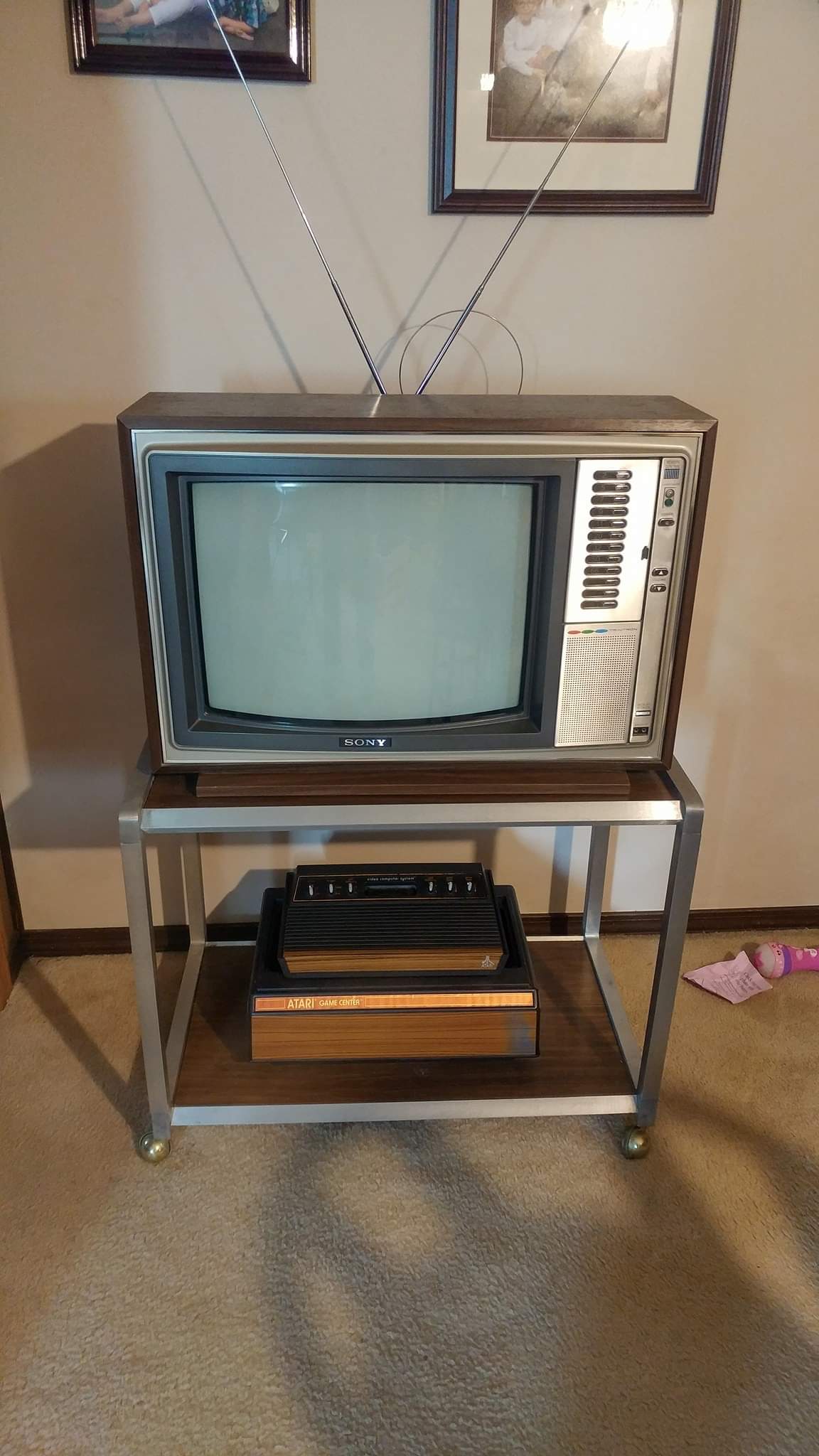 Sony Trinitron With Matching Tv Stand Scrolller