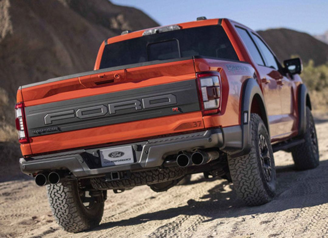2022 Ford Raptor R V8 Quad exhaust set up | Scrolller