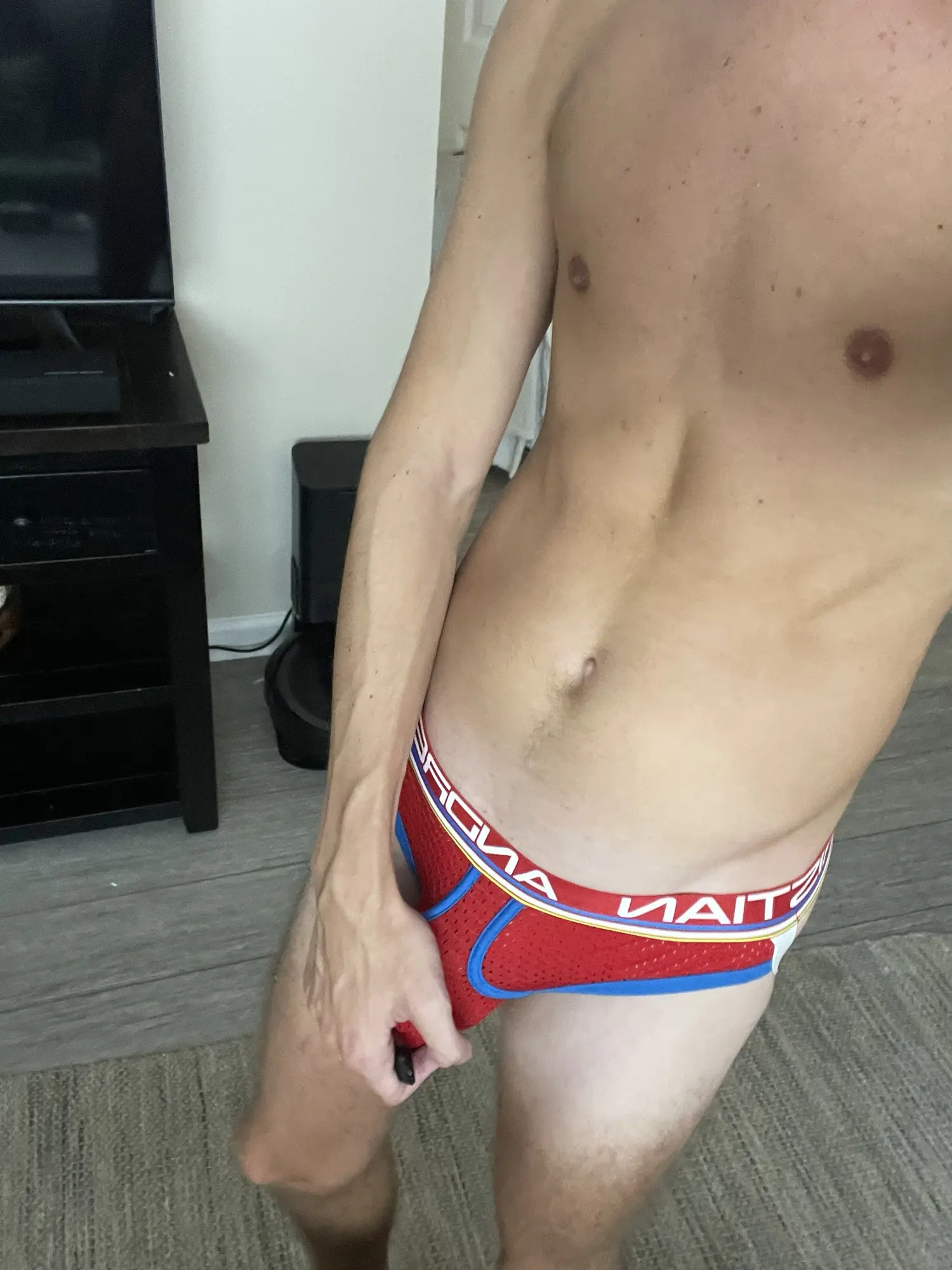 [23] really found myself liking jocks lately. Tampa here