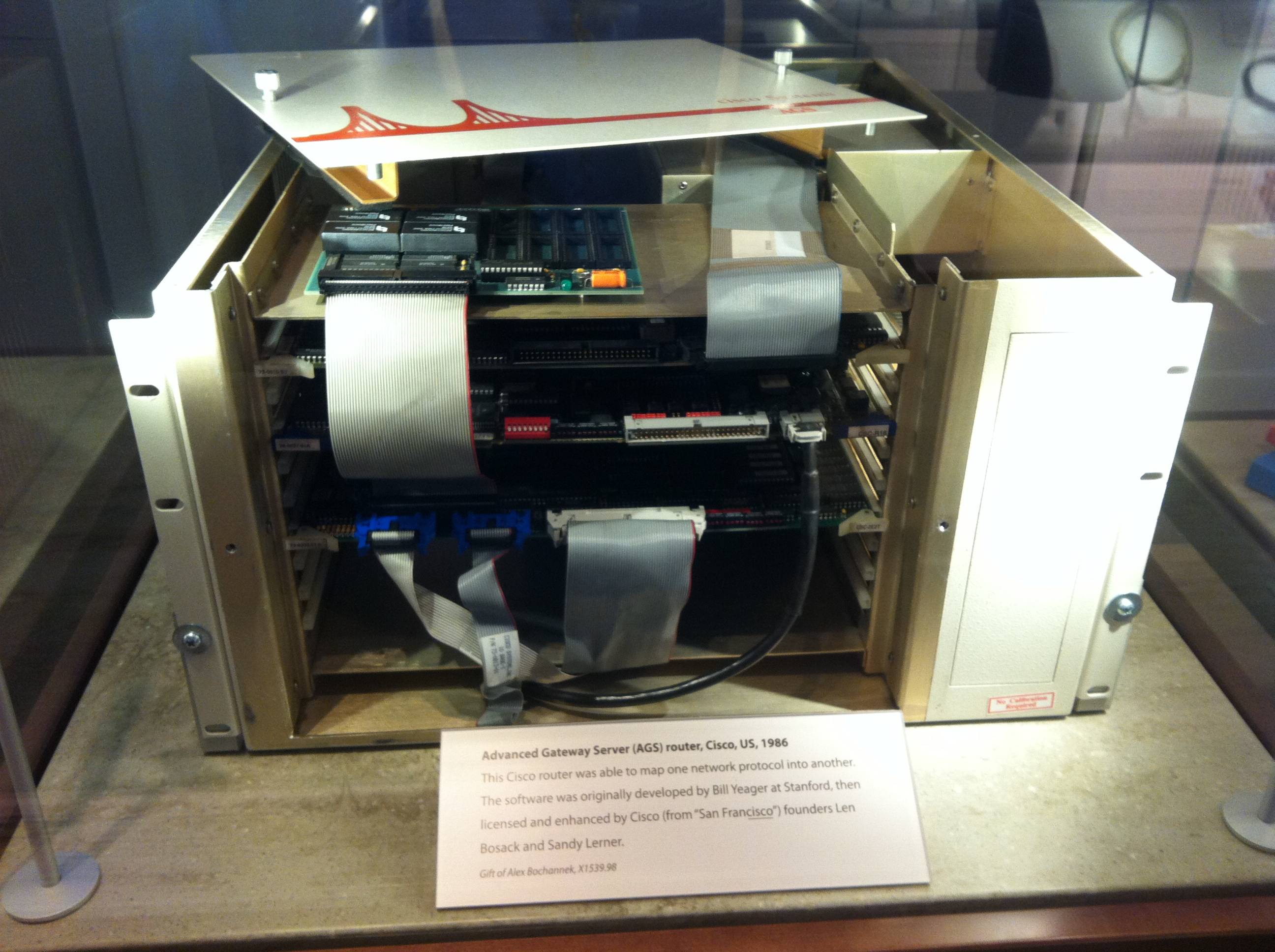 A very very old cisco router | Scrolller