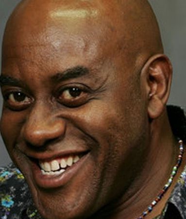 Ainsley Harriot | Scrolller