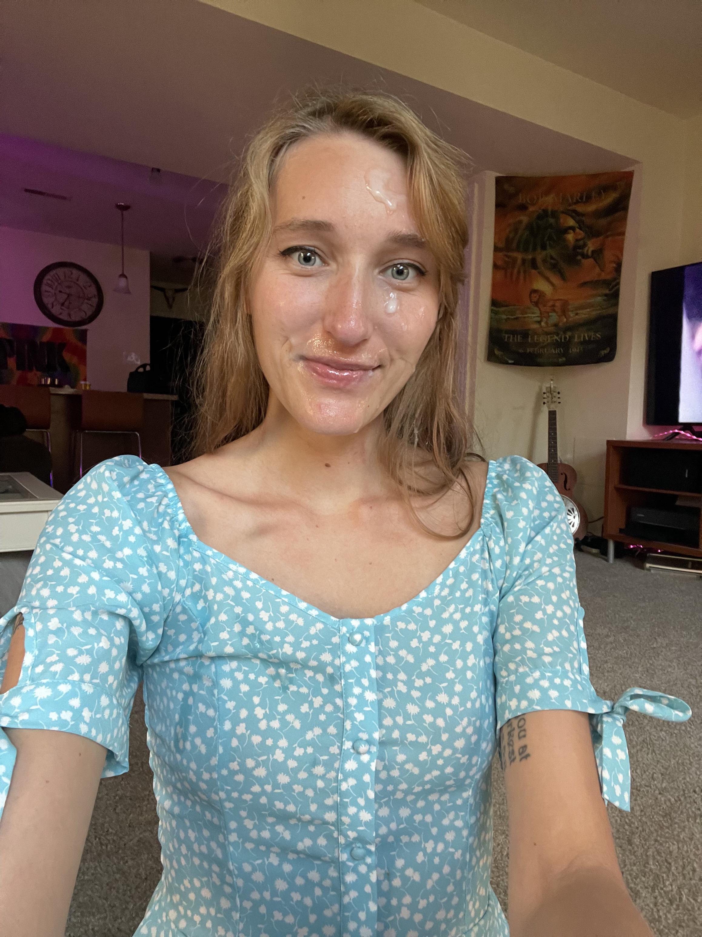 Am I cute?!? | Scrolller