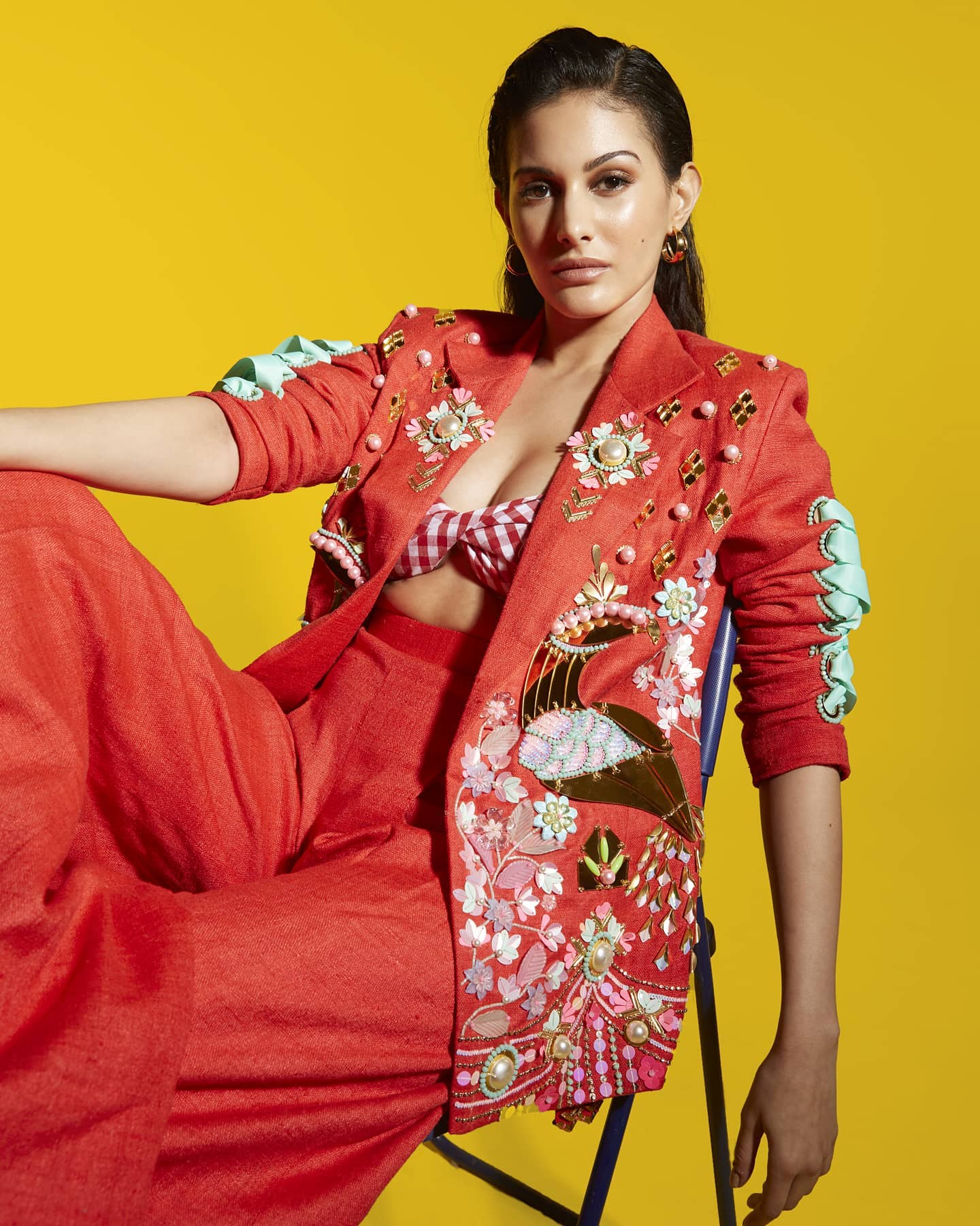 Amyra Dastur Hot In Red Scrolller 5987