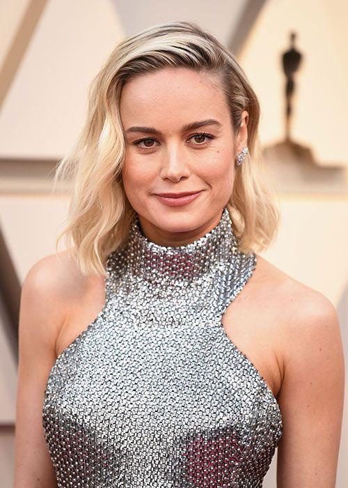 Another Pics Of Brie Larson In This Stunning Dress Scrolller