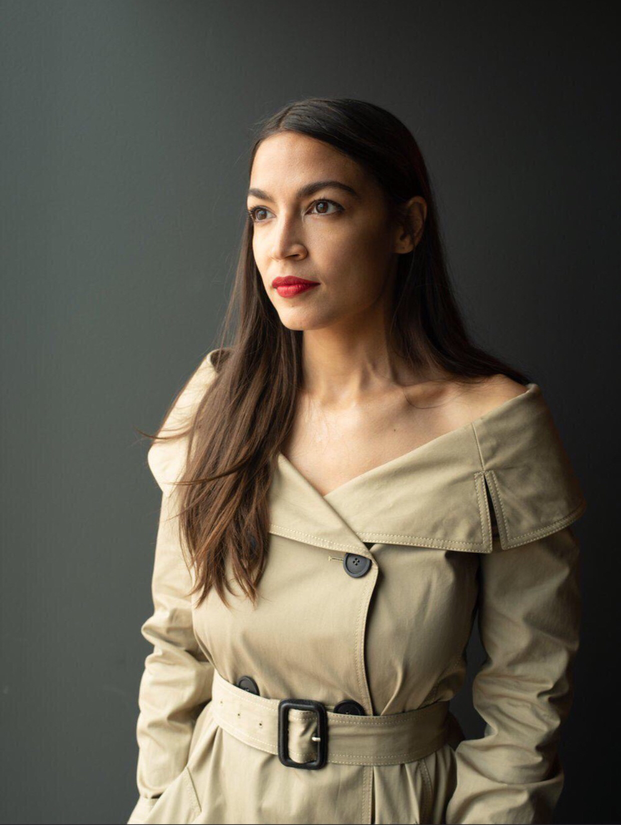 AOC Not Wearing A Bra Is Something We Need To See More Often. | Scrolller