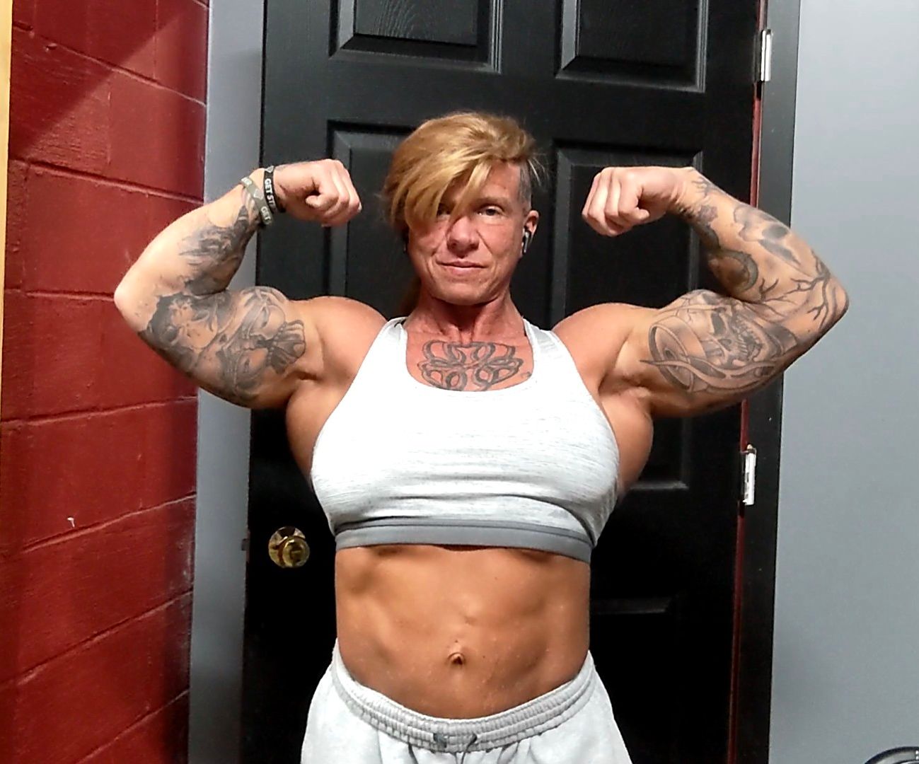 Arm day | Scrolller