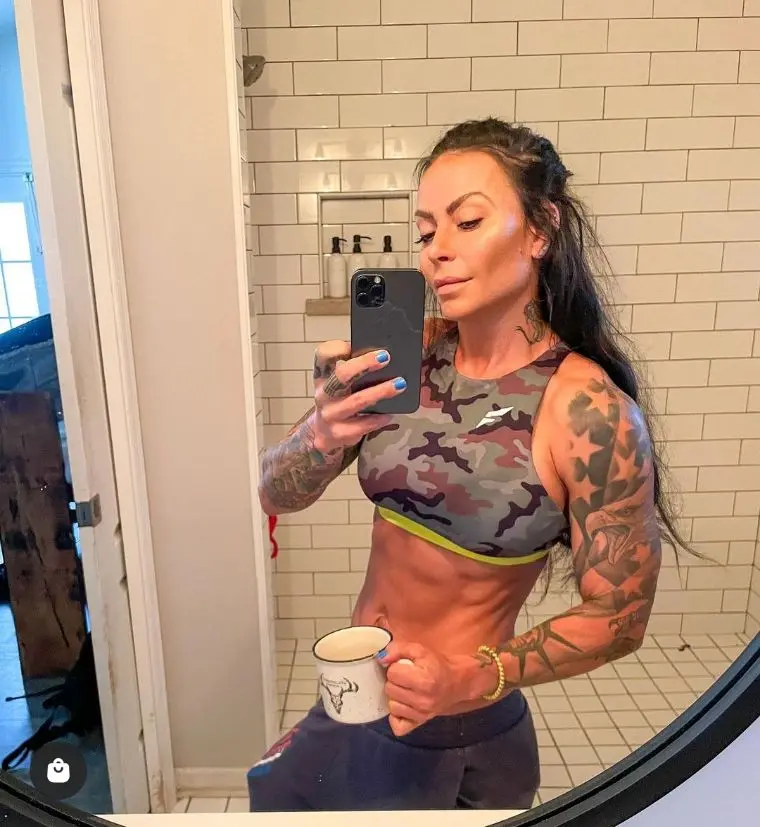 Ashley Horner (insta: ashley.horner) | Scrolller